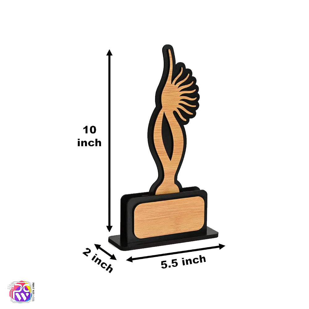 Momento Awards and Trophy for Winner